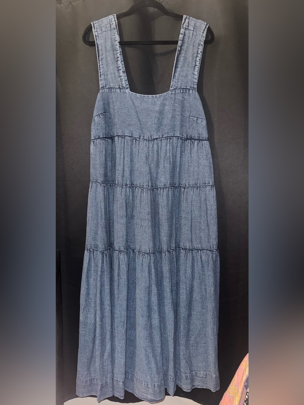The Helena Square-neck tiered midi dress - Picture 4 of 5